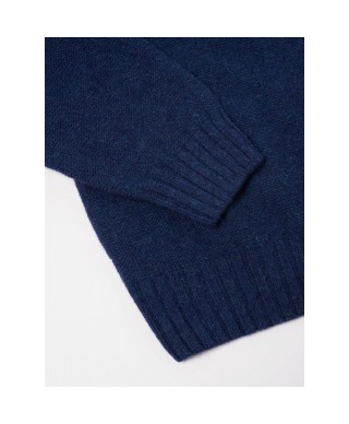 UNIVERSAL WORKS SUPERSOFT KNIT SEAMLESS CREW INDIGO