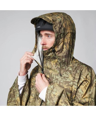 VOITED PACKABLE RAIN PONCHO WET LAND